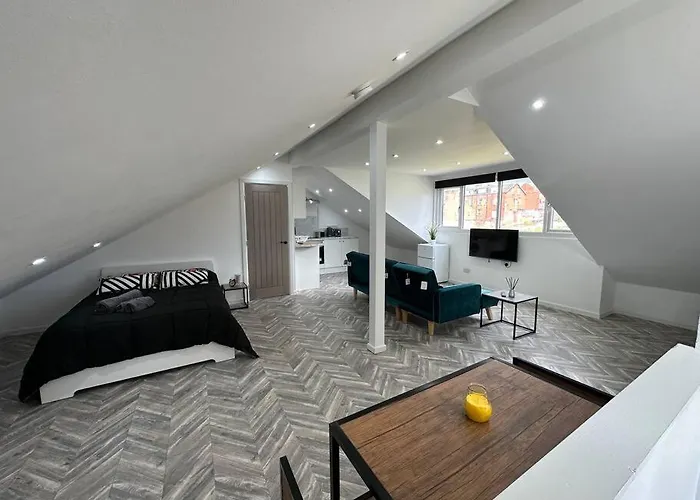 New Penthouse Pad - 5 Mins From Leeds Centre Leeds (West Yorkshire)