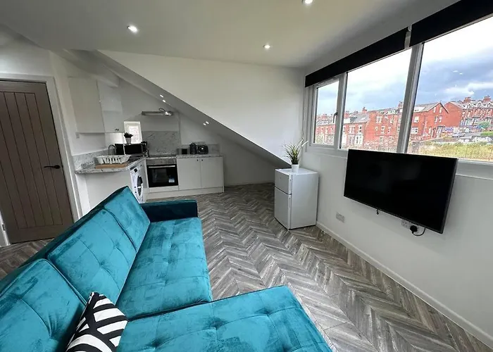 New Penthouse Pad - 5 Mins From Leeds Centre דירה לידס